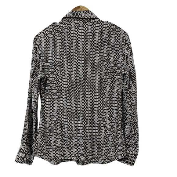 Talbots "Pure Silk" Shirt Womens Size 6 Button Up - Picture 2 of 5